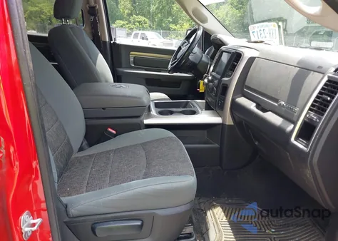 2017 Ram 1500 Big Horn 4X4 5'7 Box/Lone Star 4X4 5'7 Box/Lone Star Silver 4X4 5'7 Box/Slt 4X4 5'7 Box z USA, uszkodzony, nr VIN 1C6RR7LG6H7933880